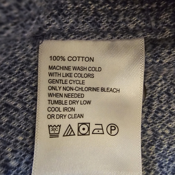 Tommy Bahama Long Sleeve Soft Cozy Button Down Shirt (US L) - Picture 7 of 11